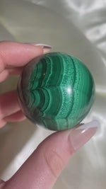 Load and play video in Gallery viewer, Malachite Sphere (Z) 7 oz
