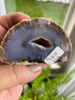 Load image into Gallery viewer, Druzy Agate Geode (11)
