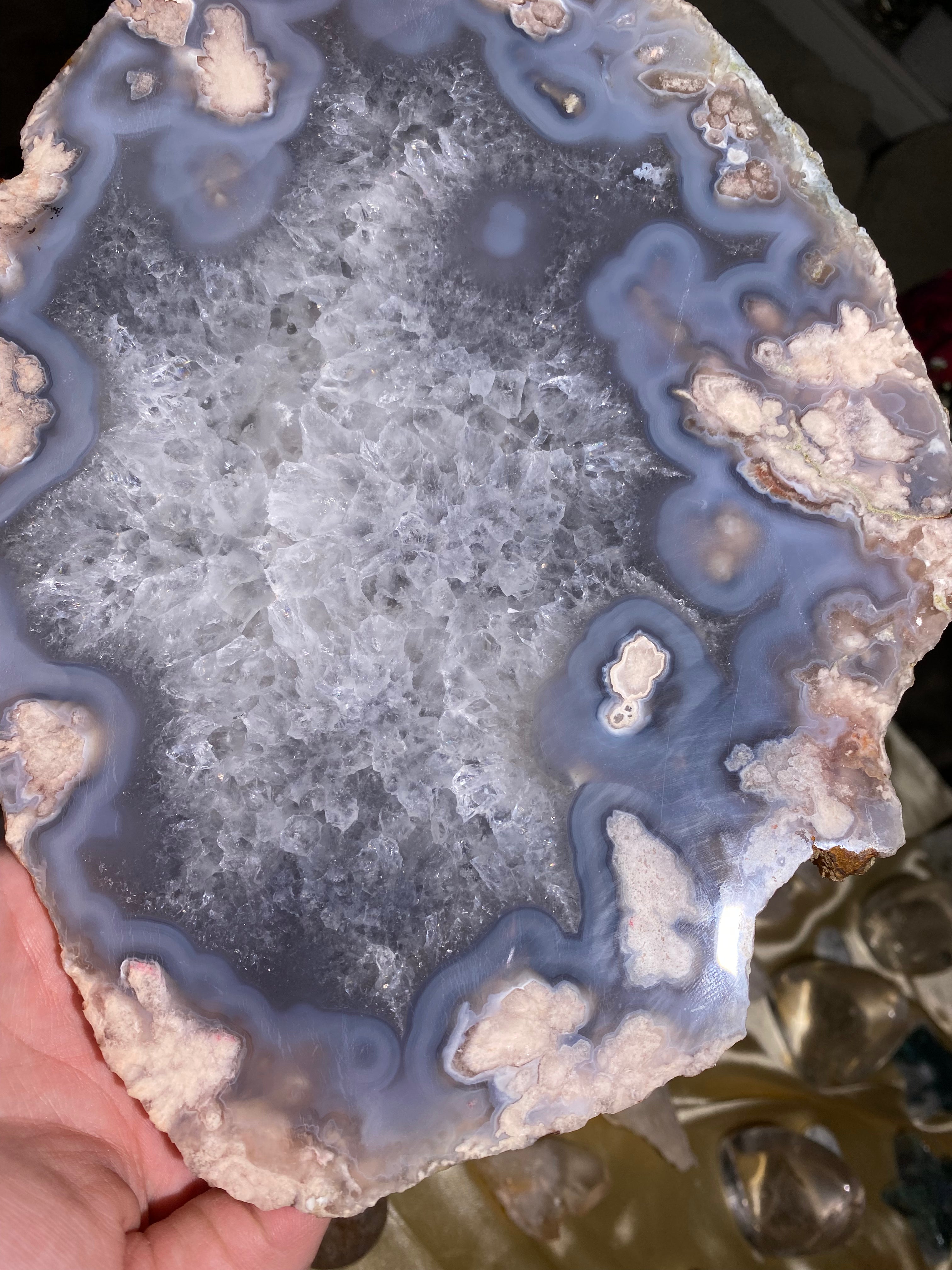 XXL Dark Flower Agate with Quartz Slab