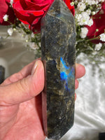 Load image into Gallery viewer, Large Flash Labradorite Tower (H)
