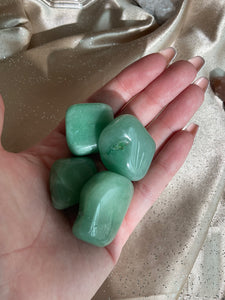 Green Aventurine Tumble (1 piece)