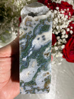 Load image into Gallery viewer, Druzy Large Moss Agate Tower (EE)
