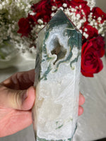 Load image into Gallery viewer, Druzy Large Moss Agate Tower (DD)
