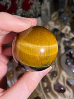 Load image into Gallery viewer, High Quality Tigers Eye Sphere (TE)1
