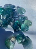 Load image into Gallery viewer, Blue/Teal Fluorite Tumble (1 piece)
