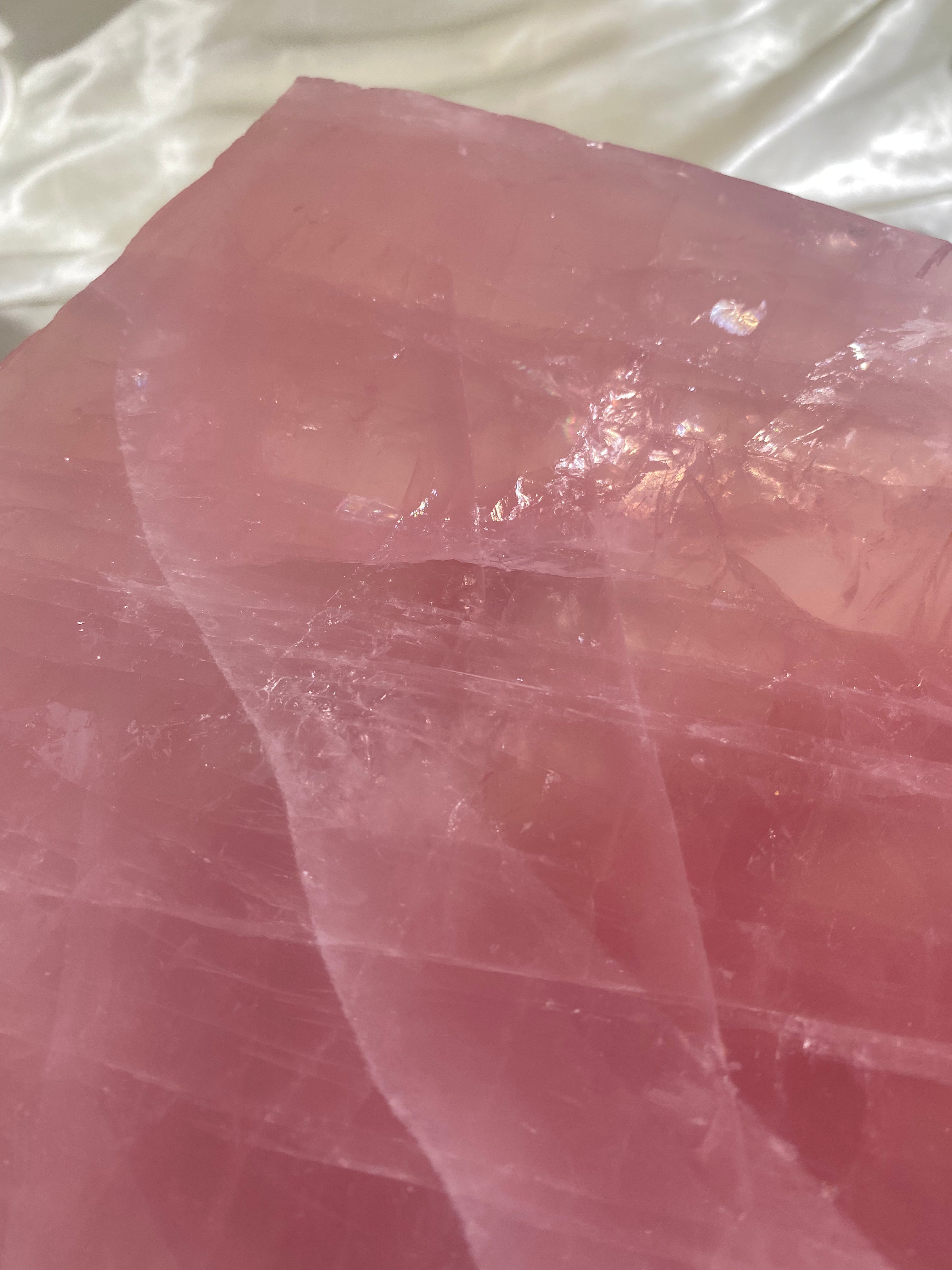 XXL Bubblegum Pink Rose Quartz Slab (6.2 lbs)