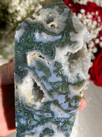 Load image into Gallery viewer, Druzy Large Moss Agate Tower (EE)
