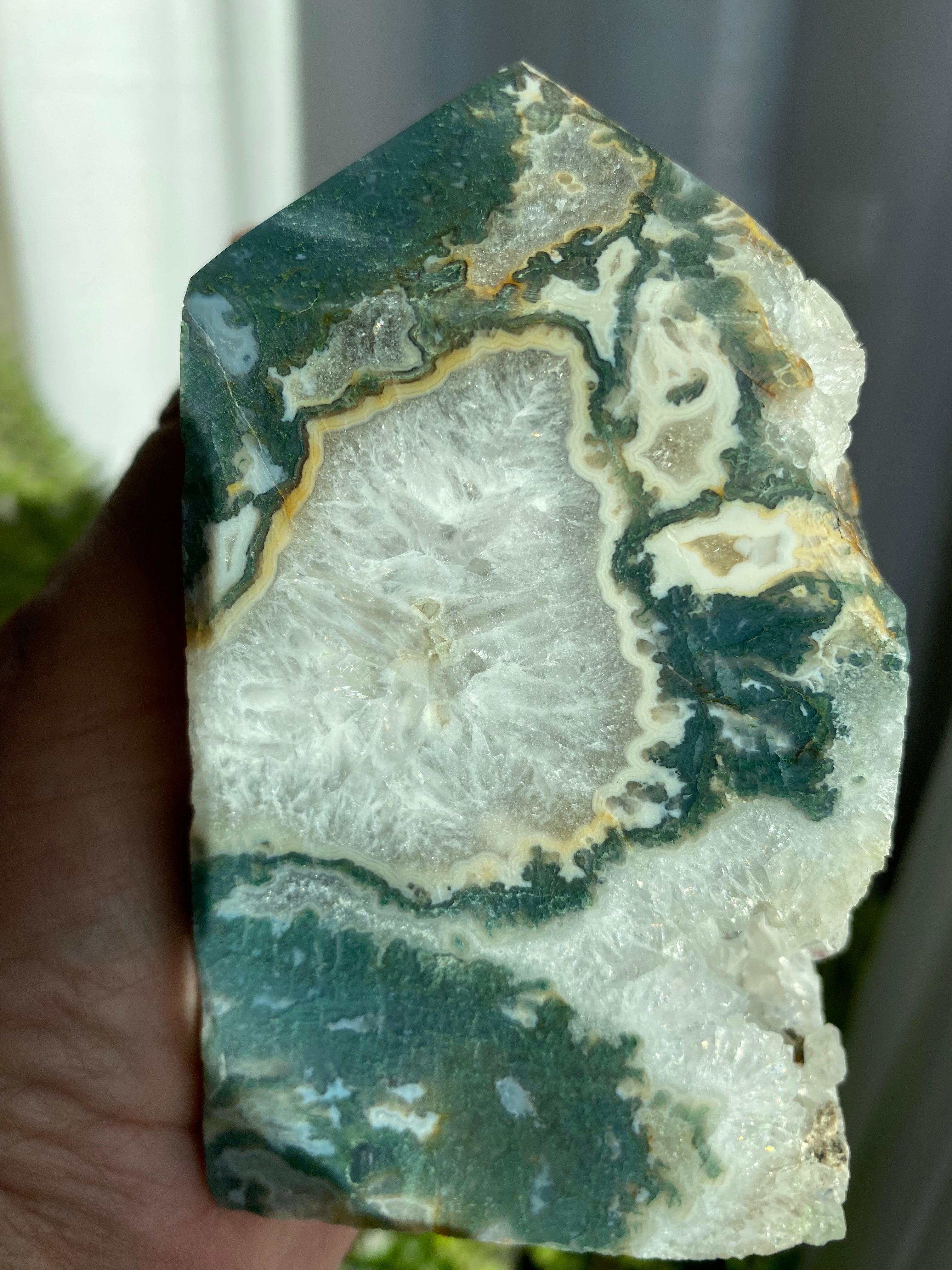 Moss Agate Tower (XLMA3)
