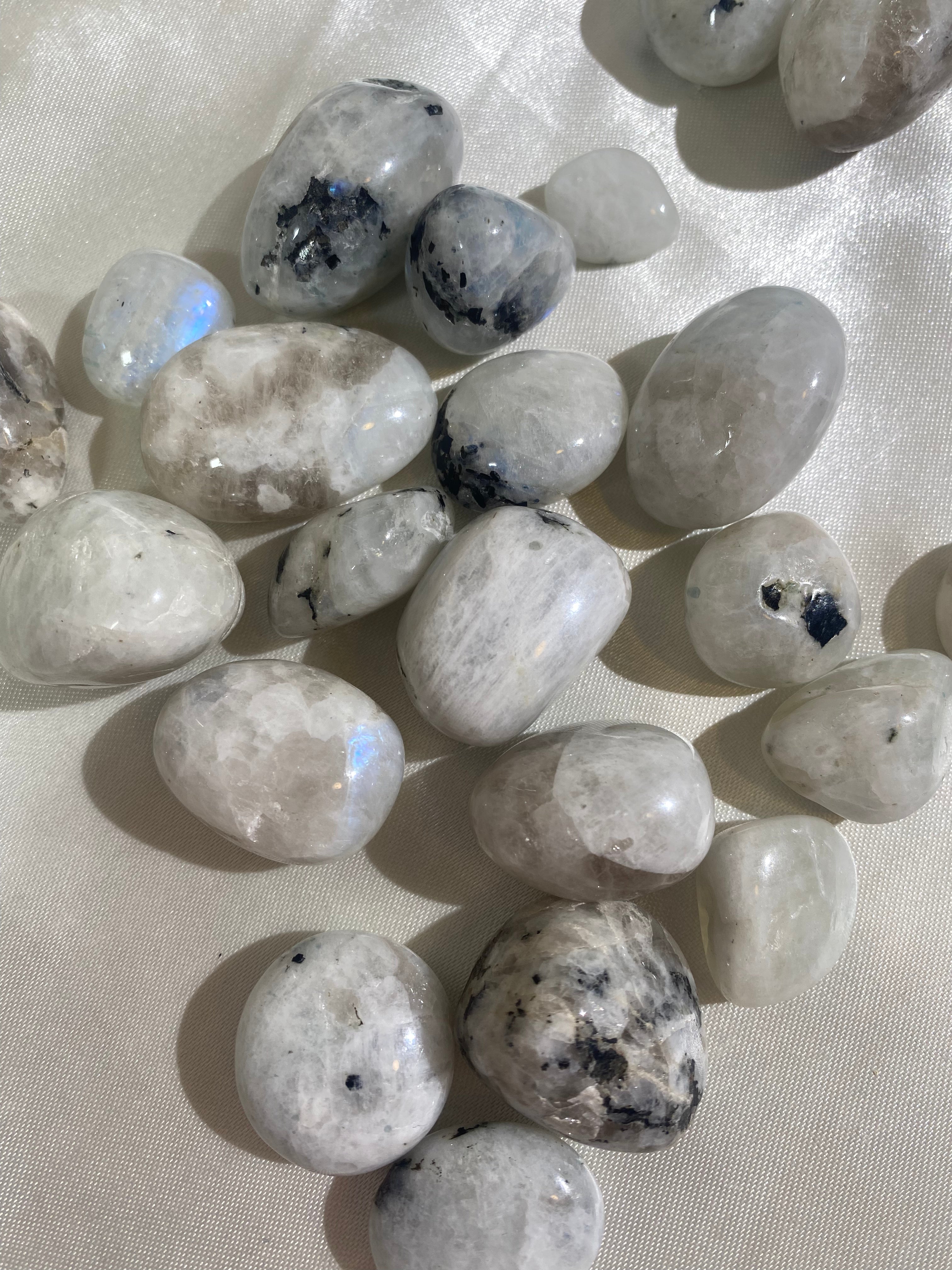 Rainbow Moonstone Tumble (1 piece)