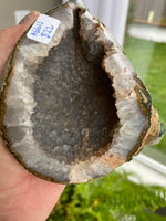 Load image into Gallery viewer, Druzy Agate Geode (13)
