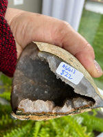 Load image into Gallery viewer, Druzy Agate Geode (13)
